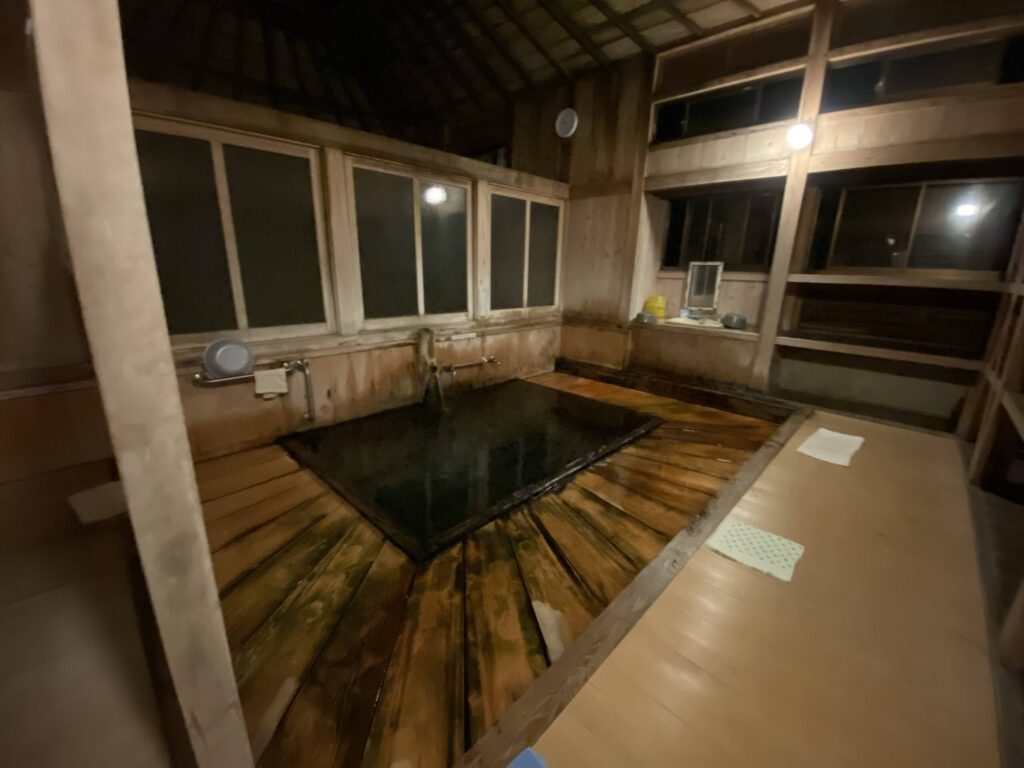 外湯めぐり滝の湯